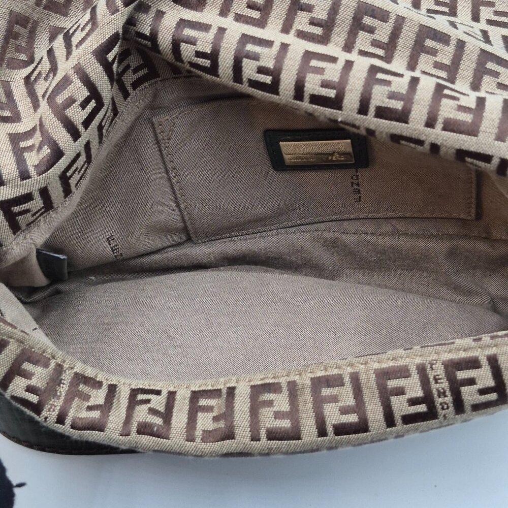 Vintage FENDI Monogram canvas Baguette with COA - Picture 7 of 14